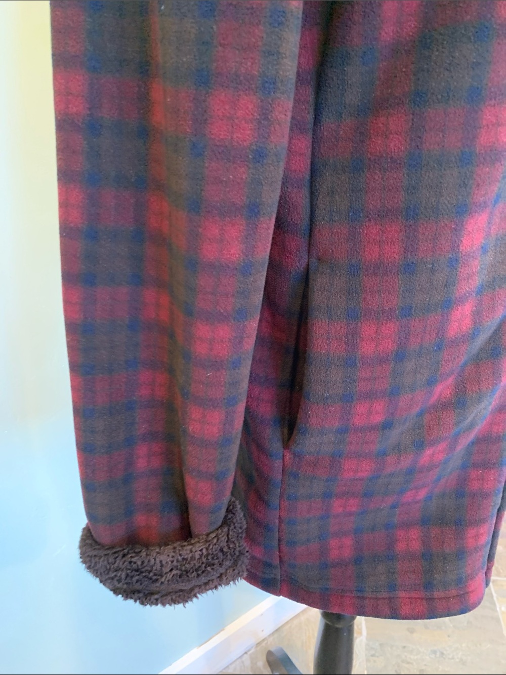 Uniqlo Women’s Medium Red Plaid Teddy Fleece Pile Lined Mid-Length Hooded Coat - Picture 2 of 8